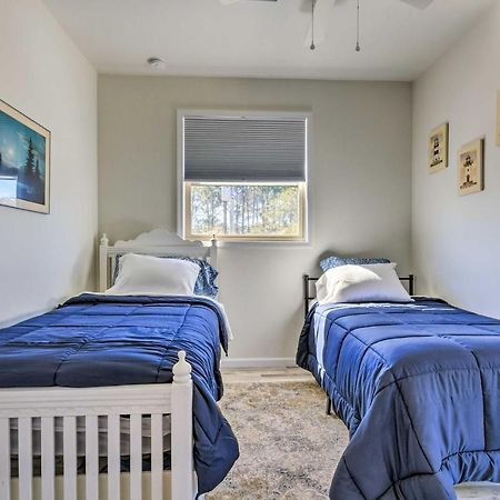 East Bay Vacation Rental With Dock! نافار المظهر الخارجي الصورة
