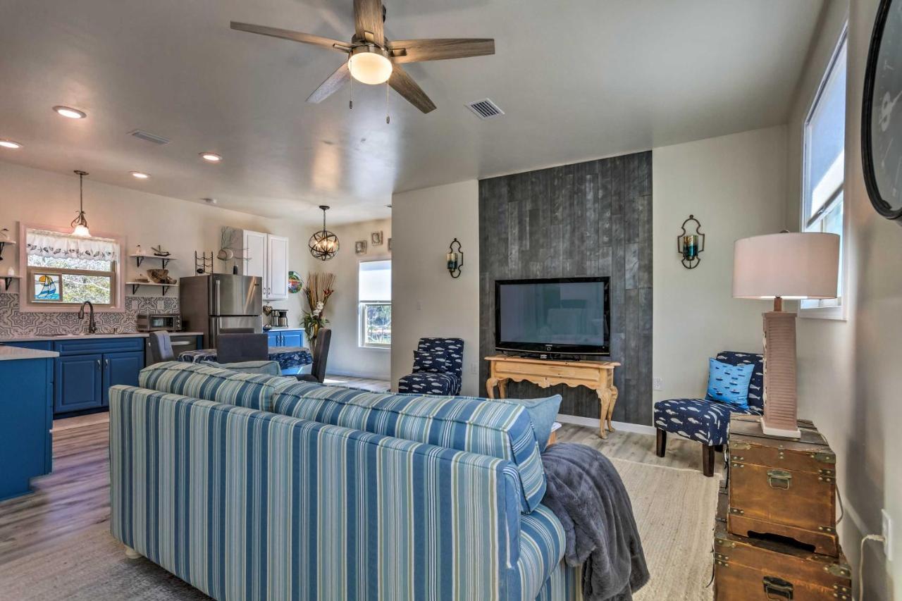 East Bay Vacation Rental With Dock! نافار المظهر الخارجي الصورة