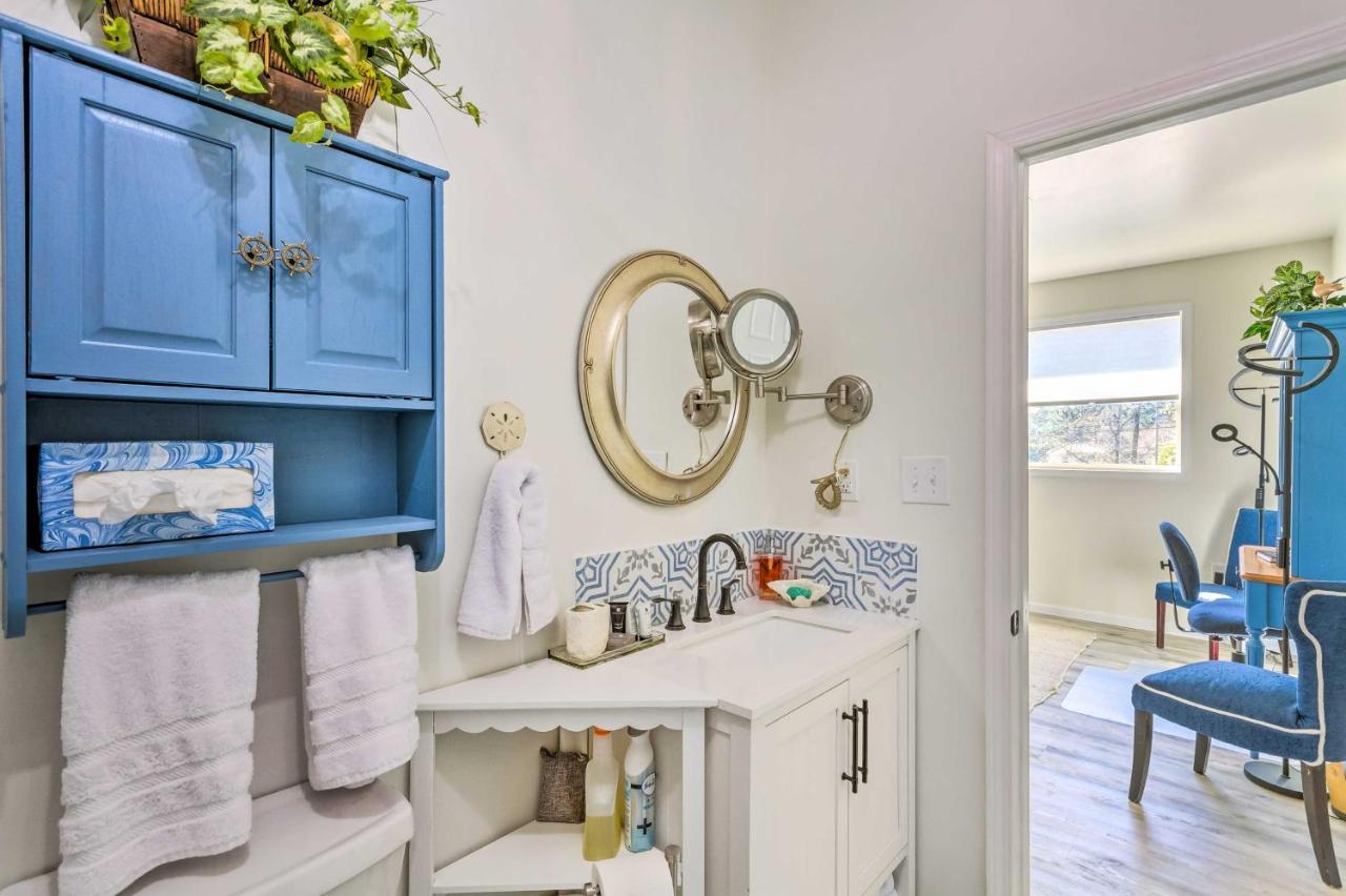 East Bay Vacation Rental With Dock! نافار المظهر الخارجي الصورة