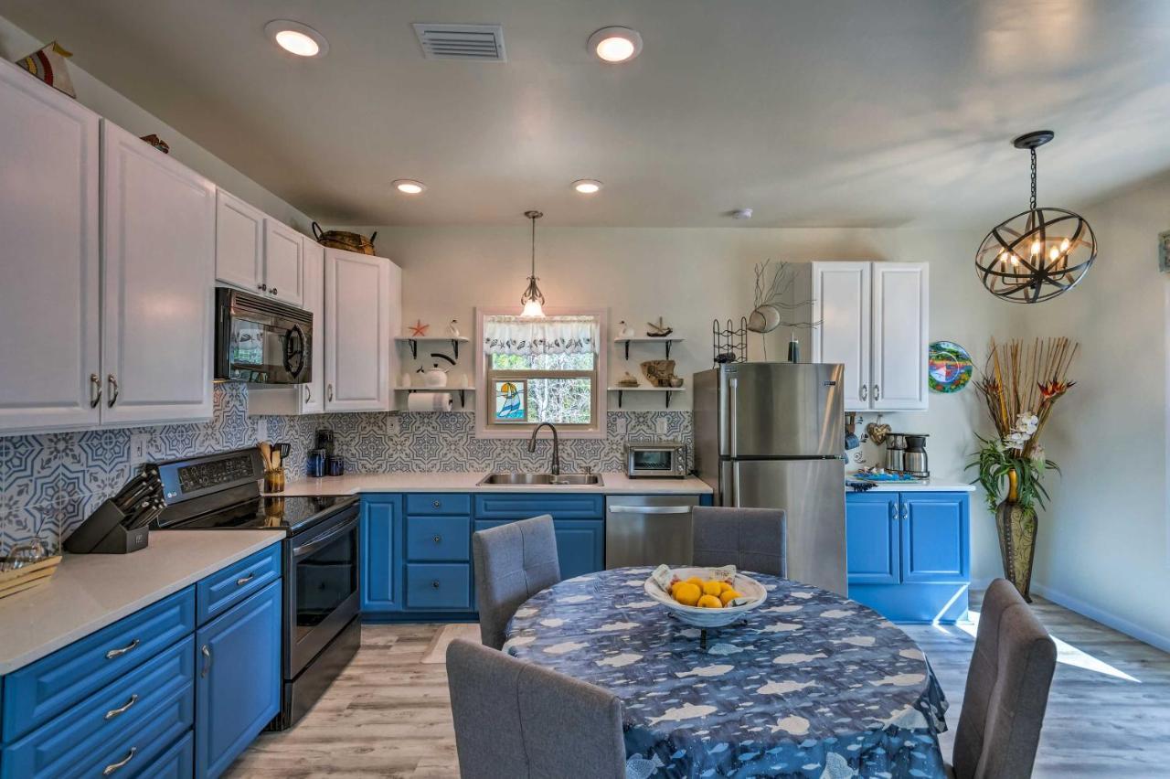 East Bay Vacation Rental With Dock! نافار المظهر الخارجي الصورة