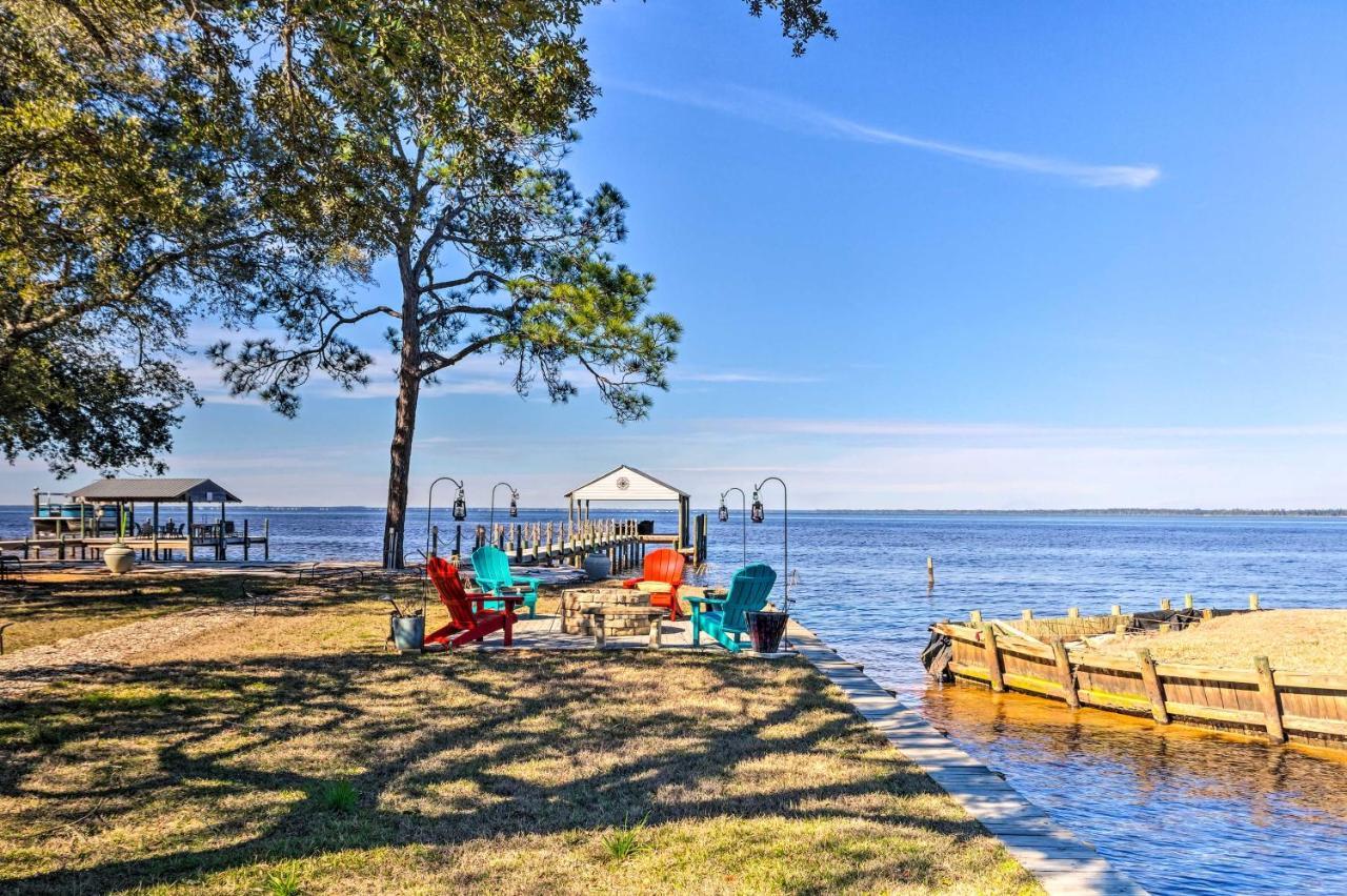 East Bay Vacation Rental With Dock! نافار المظهر الخارجي الصورة
